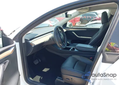 2023 Tesla Model Y Awd/Long Range Dual Motor All-Wheel Drive from USA, damaged, VIN 7SAYGAEE0PF685043